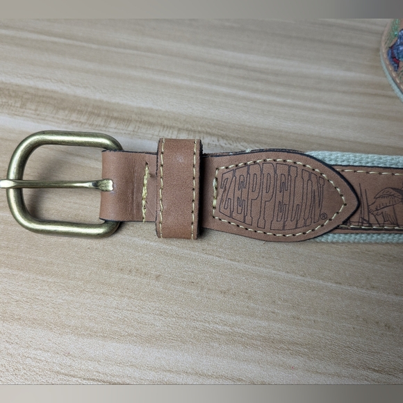 Zeppelin Ducks & Labrador Tan Belt 38" - Picture 4 of 8
